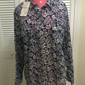 Tommy Bahama NWT Navy and White floral top